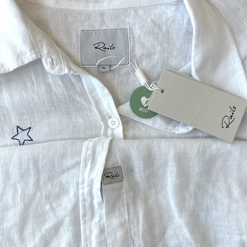 Rails NWT Whitney Navy Stitched Stars on White XL Linen Button Down - Picture 5 of 7